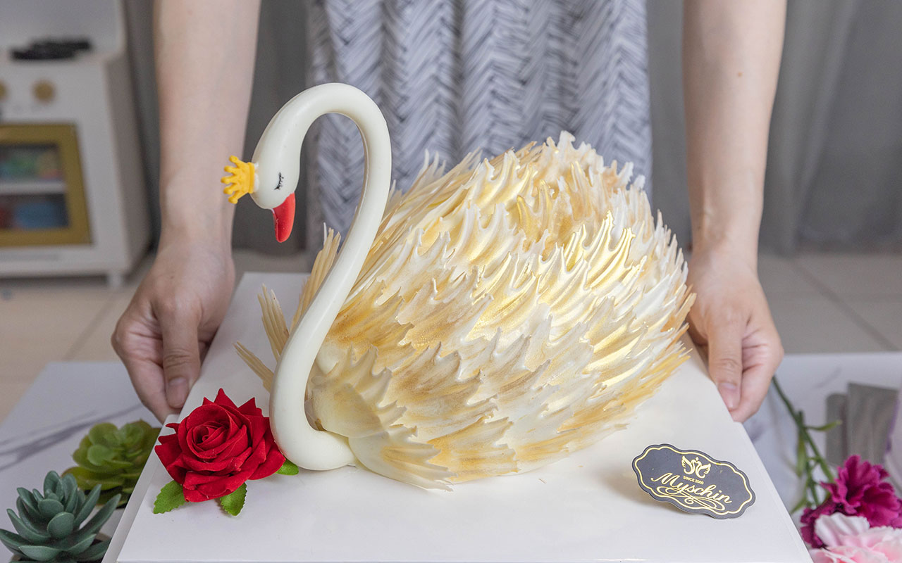 麥仕佳烘焙坊-皇冠金天鵝蛋糕