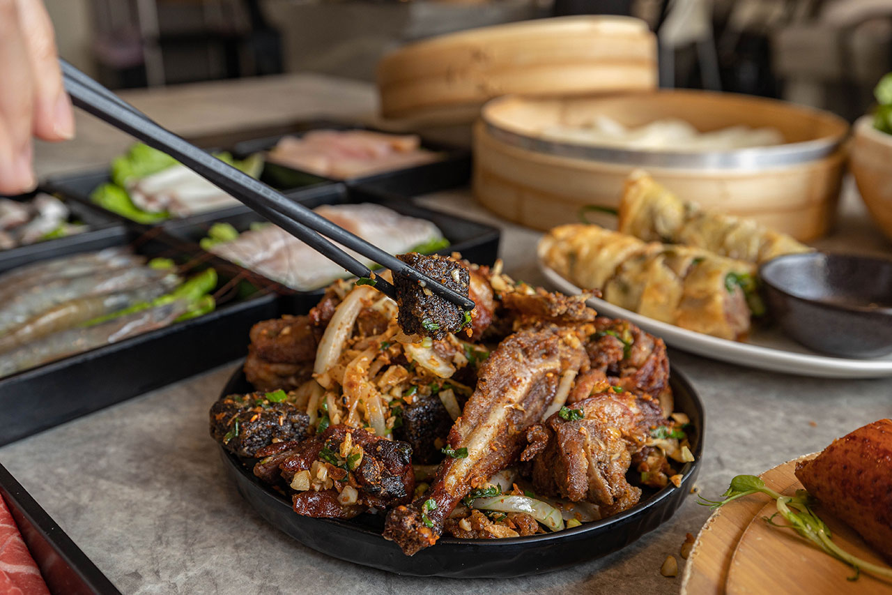 覓鍋物｜2025沙鹿美食推薦｜台中烤鴨火鍋吃到飽