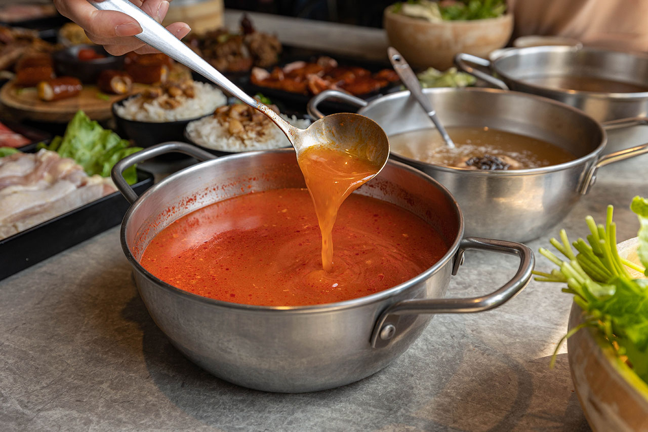 覓鍋物｜2025沙鹿美食推薦｜台中烤鴨火鍋吃到飽