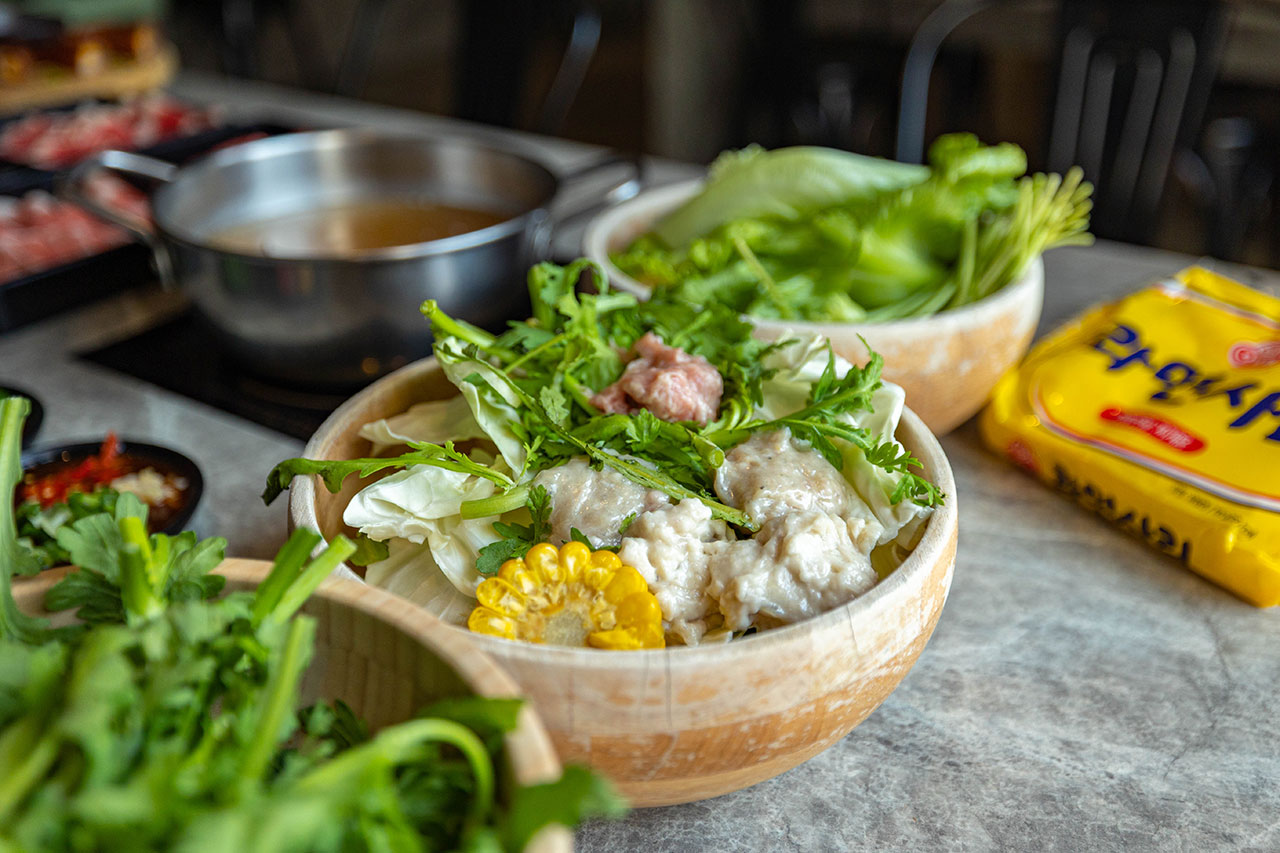 覓鍋物｜2025沙鹿美食推薦｜台中烤鴨火鍋吃到飽