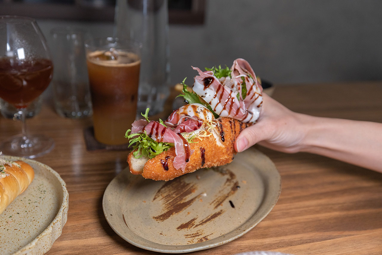 居無定所｜2025台中西區美食推薦