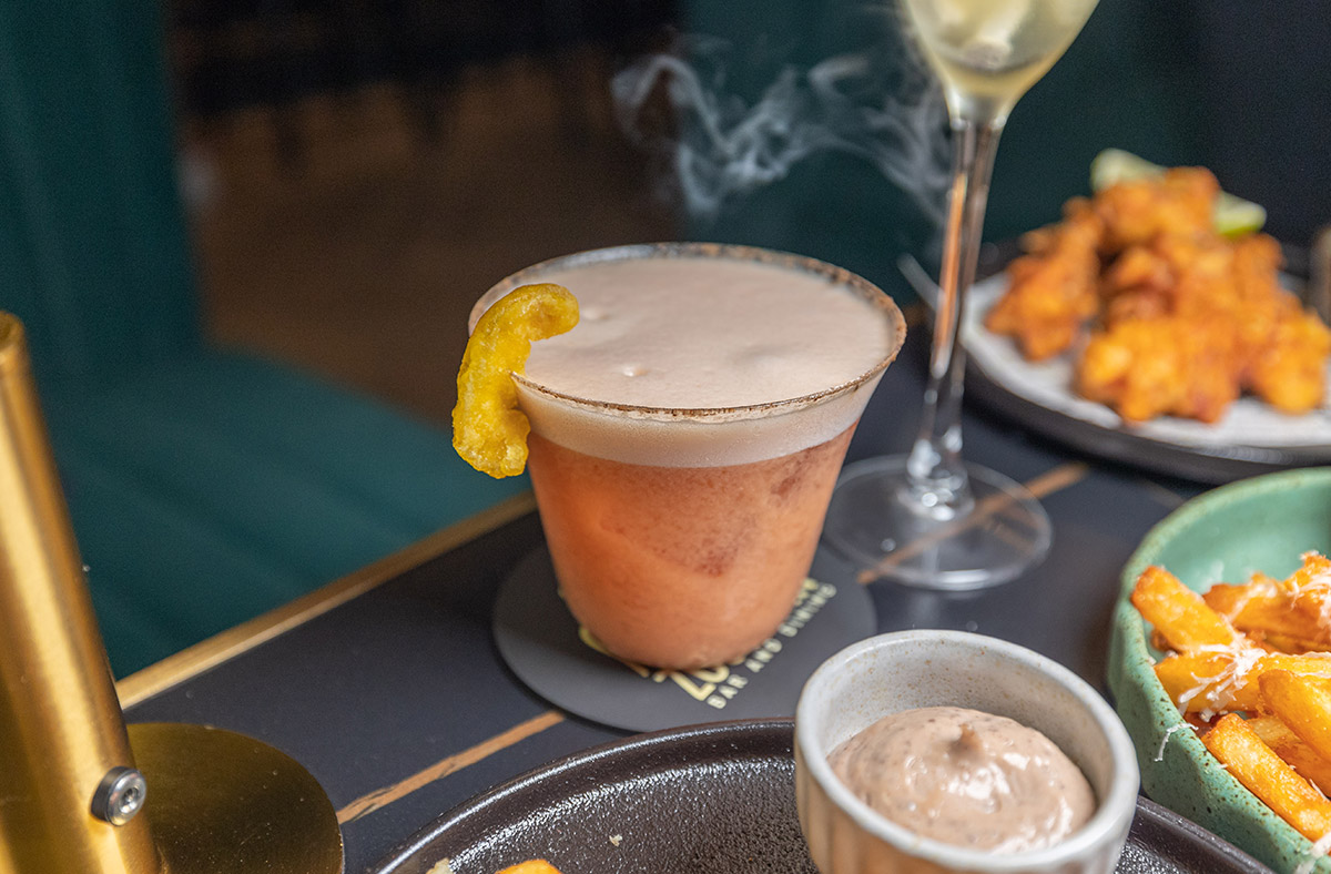 Zoom-Inn台北大安區最美餐酒館｜台北大安區酒吧推薦