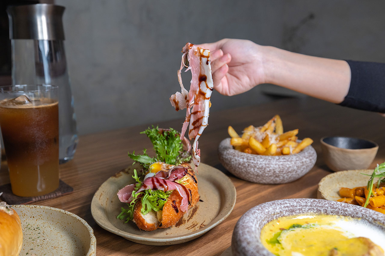 居無定所｜2025台中西區美食推薦