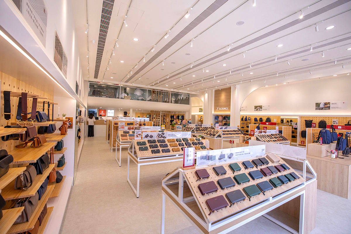 74OUNCE台中向上店