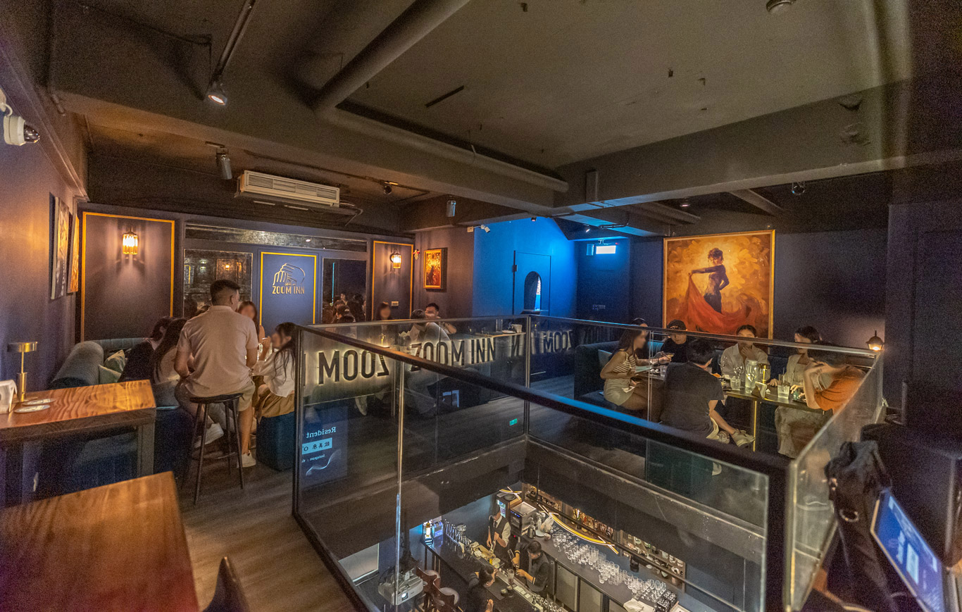 Zoom-Inn台北大安區最美餐酒館｜台北大安區酒吧推薦