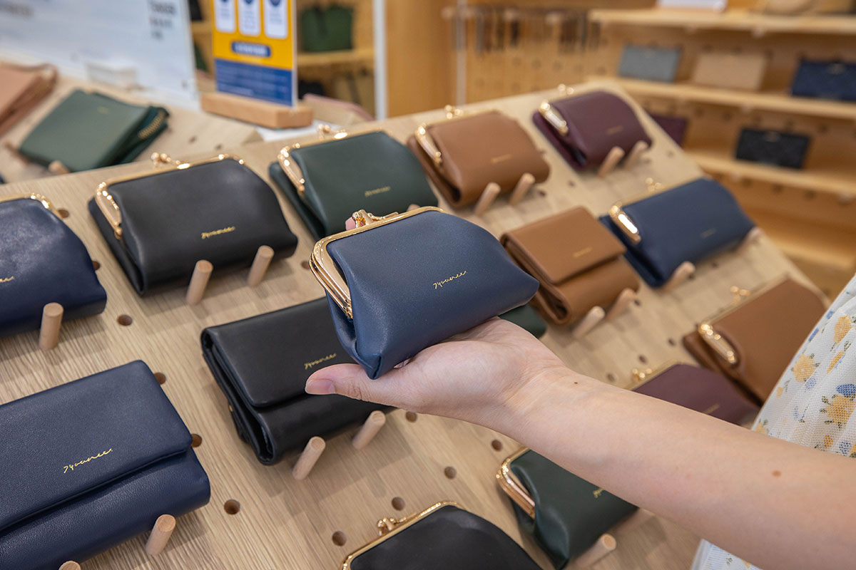 74OUNCE台中向上店