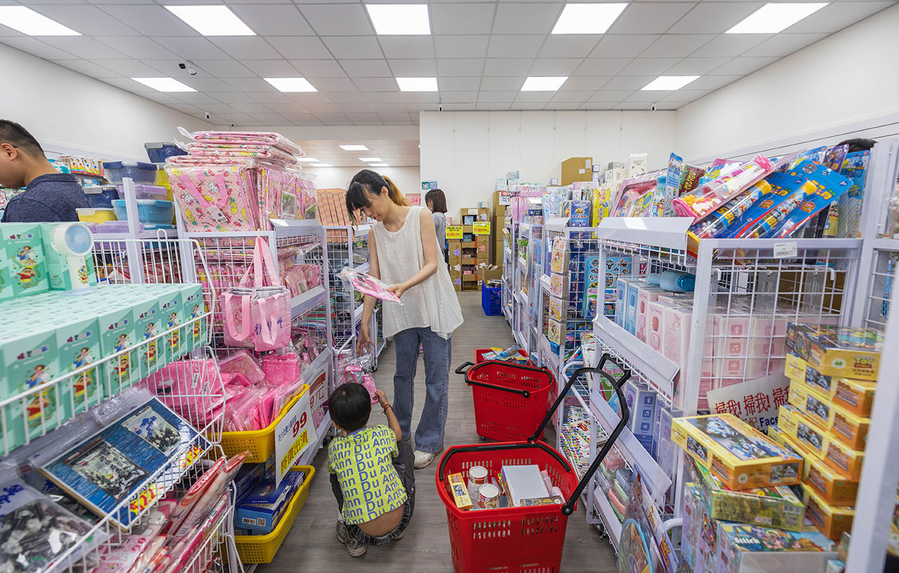 台中北屯文具特賣會｜廠拍出清限時15天，上千件文具用品1折起，日常用品75折起，還有滿額禮免費拿，2025文具界的Costco特賣會