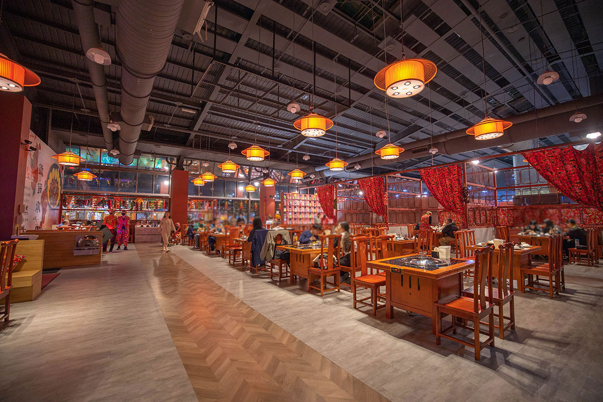 小媳婦鐵鍋燉台中旗艦店