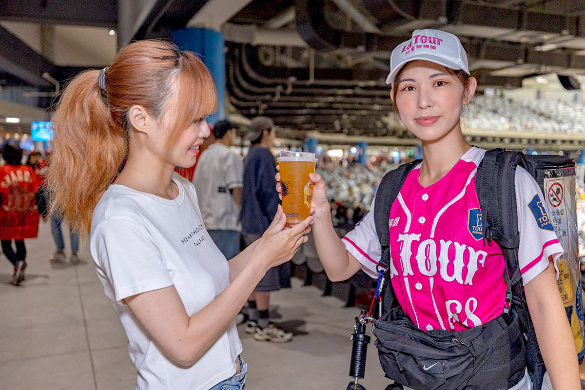 大巨蛋拉圖爾精釀啤酒｜拉圖爾精釀柴燒餐廳｜大巨蛋美食推薦｜大巨蛋餐廳推薦
