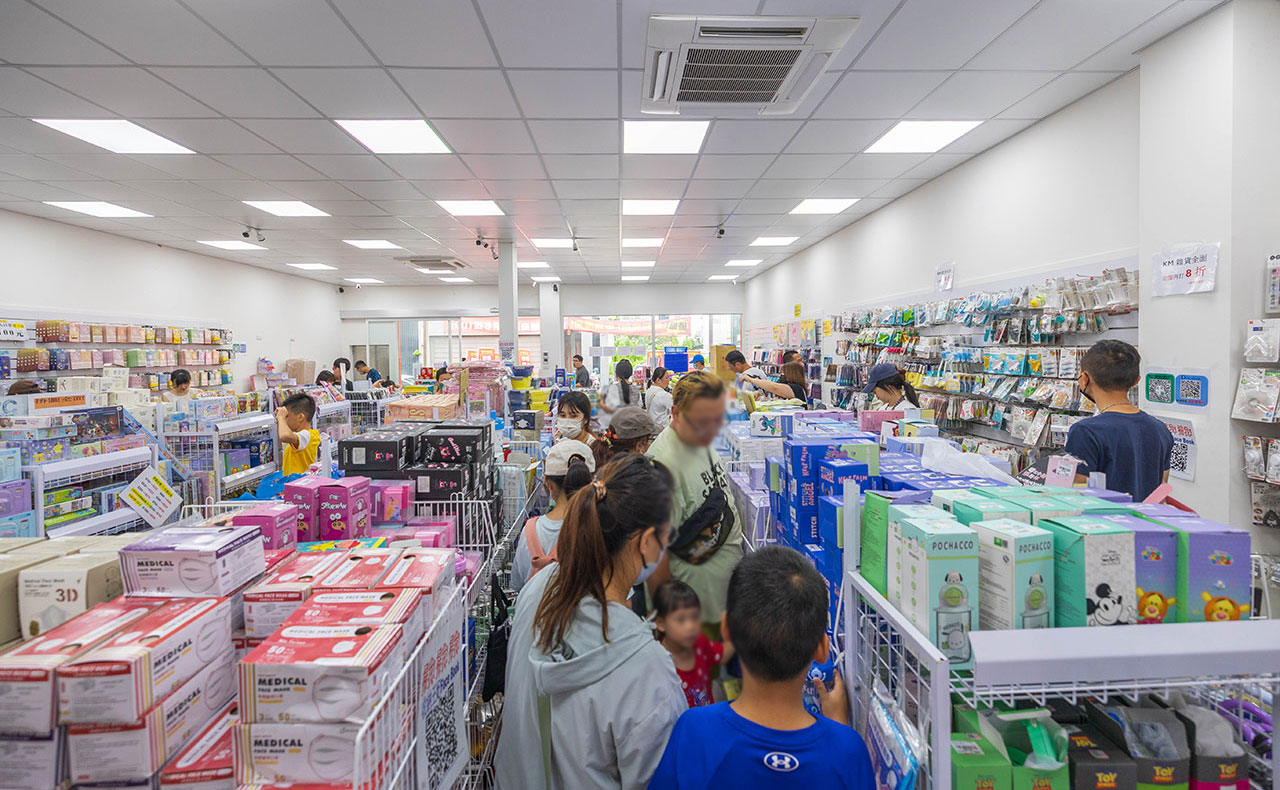 台中北屯文具特賣會｜廠拍出清限時15天，上千件文具用品1折起，日常用品75折起，還有滿額禮免費拿，2025文具界的Costco特賣會