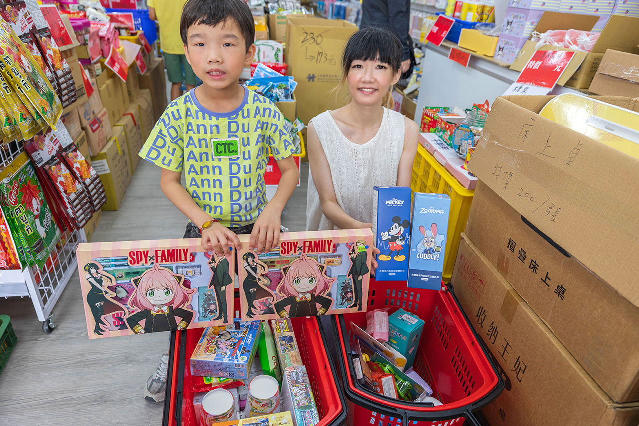 台中北屯文具特賣會｜廠拍出清限時15天，上千件文具用品1折起，日常用品75折起，還有滿額禮免費拿，2025文具界的Costco特賣會