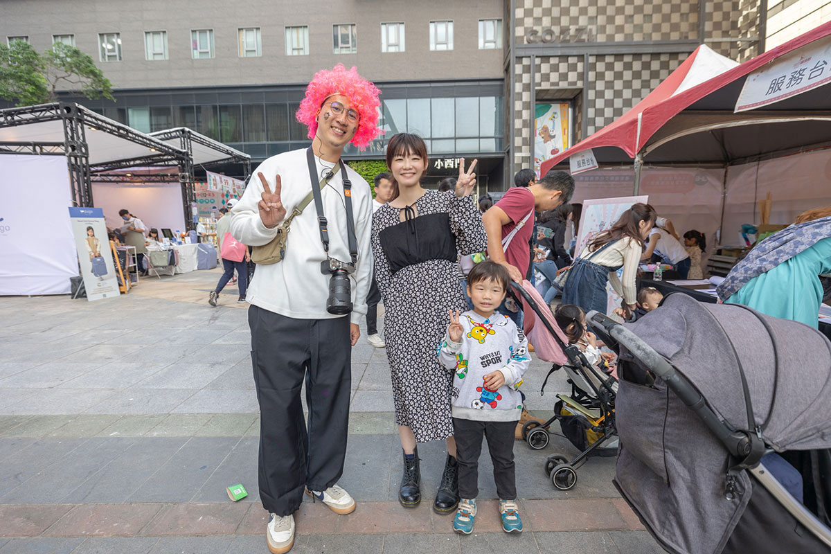 德妮嗨派對-百變小丑樂園