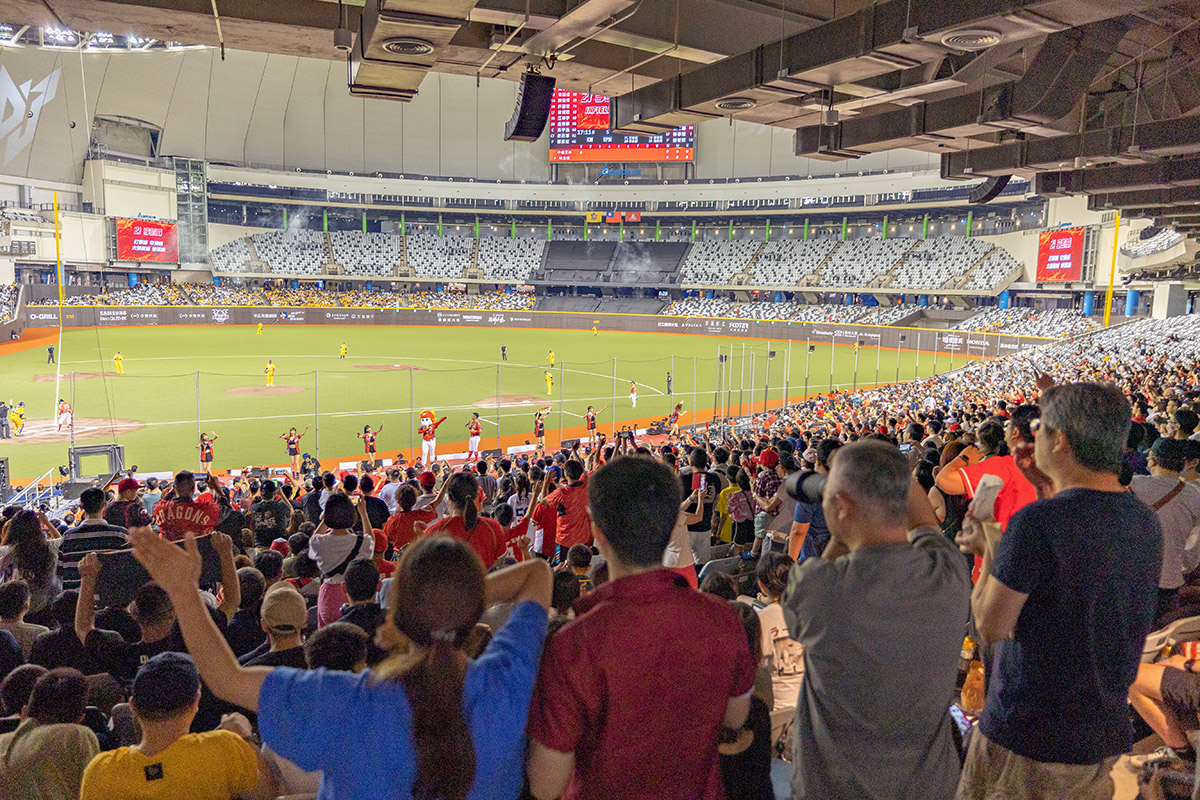 大巨蛋拉圖爾精釀啤酒｜拉圖爾精釀柴燒餐廳｜大巨蛋美食推薦｜大巨蛋餐廳推薦