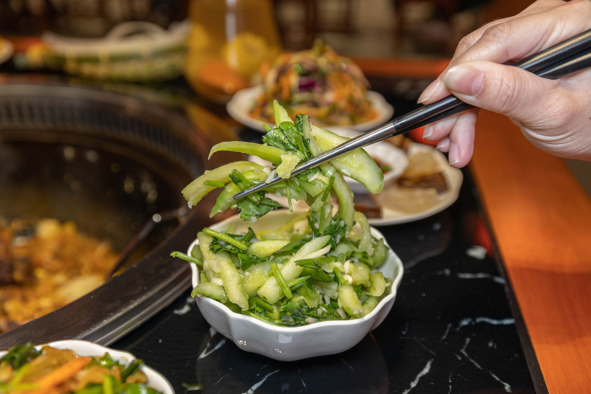 小媳婦鐵鍋燉台中旗艦店