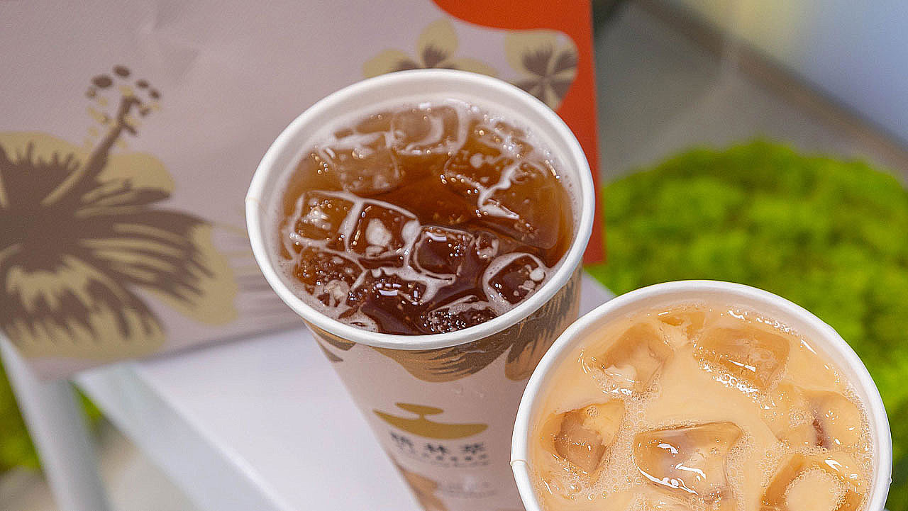 語林萃｜台中勤美飲料店推薦，金獎茶葉精品奶蓋專賣店，奶油界的愛馬仕法國ÉCHIRÉ艾許牛乳，芙柔六分打發工藝2025台中西區飲料推薦