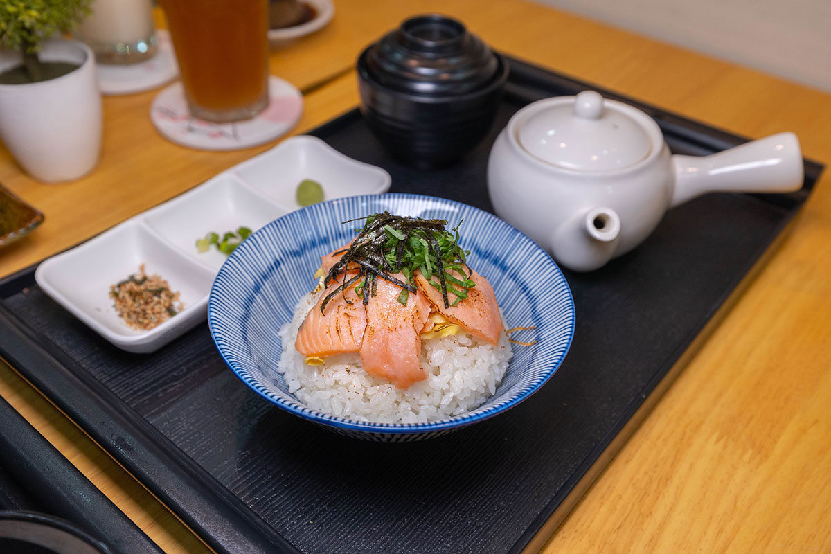 咲良日本家庭料理 咲良日本家庭料理