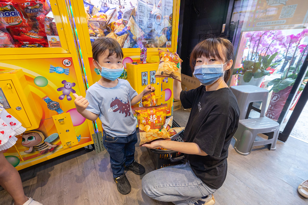 沙發馬鈴薯樂園-台中北屯軍福店