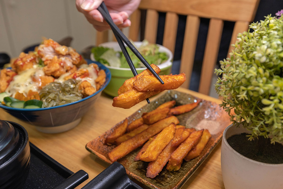 咲良日本家庭料理 咲良日本家庭料理