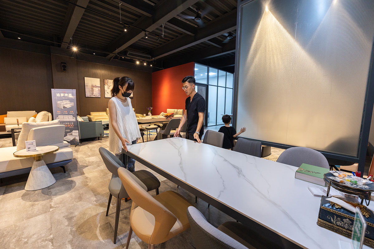 台中買沙發推薦蒂尼家俬