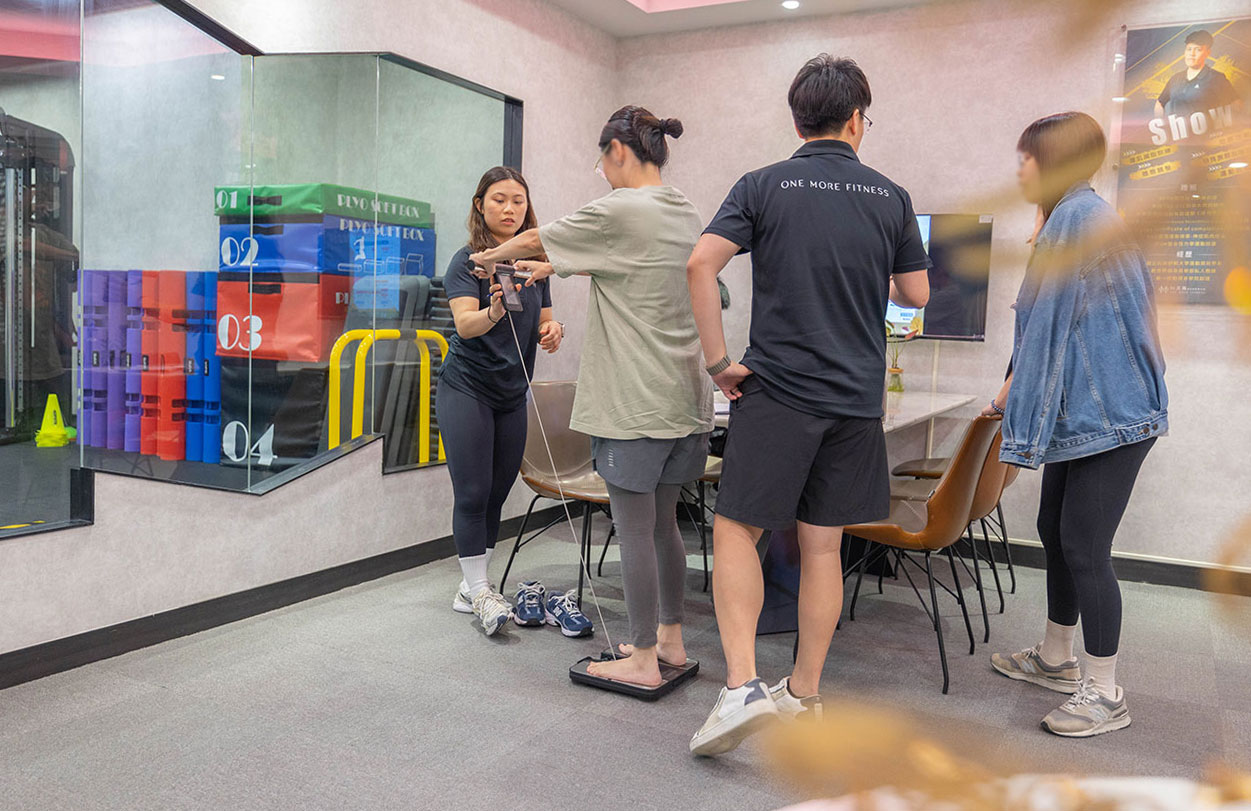OneMore玩美趣健身運動概念館｜桃園中壢健身房推薦