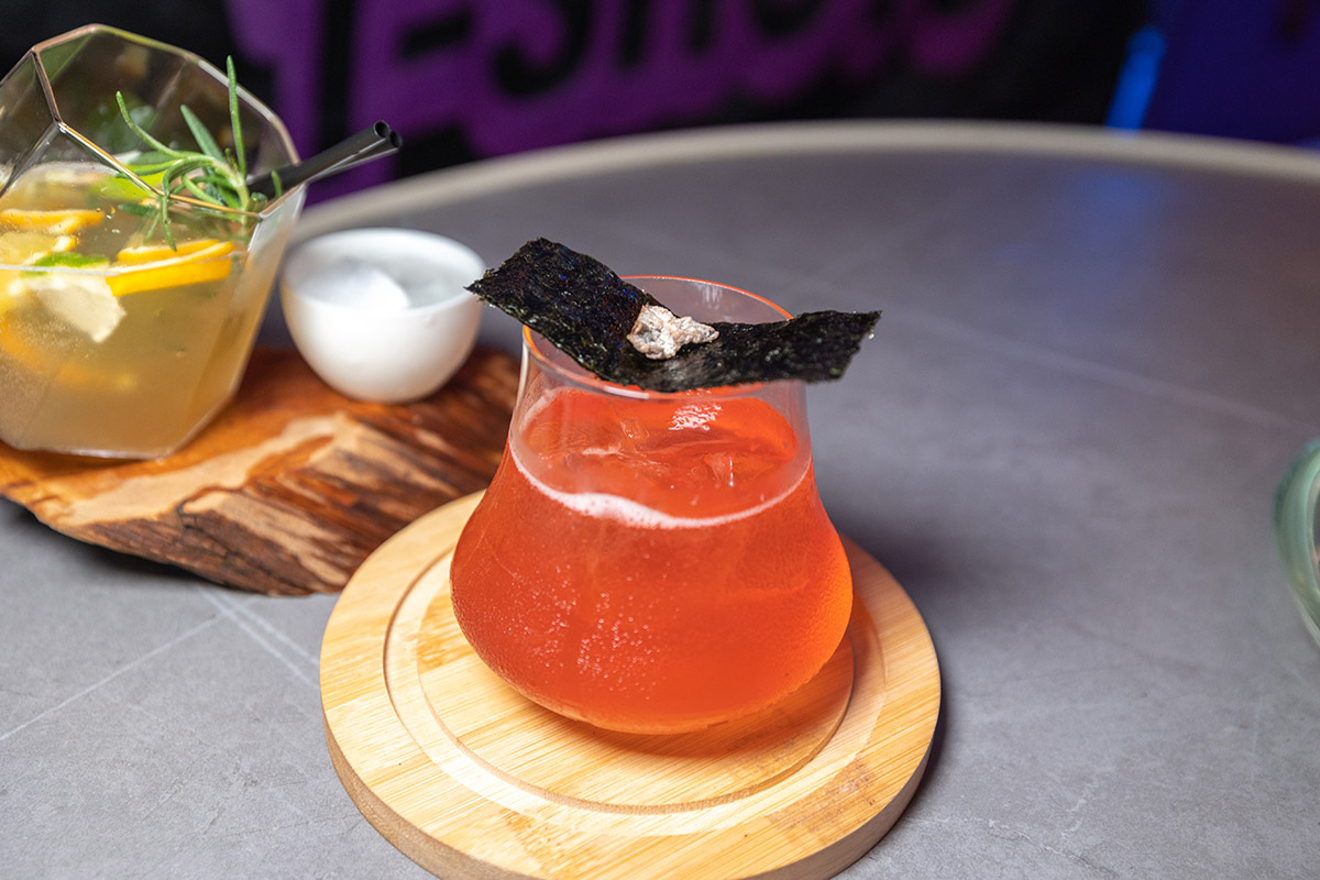 龍九Kowloon-AI酒吧T-SHOTS遊戲機-水煙-調酒-bar-Dj-KTV-大安區酒吧