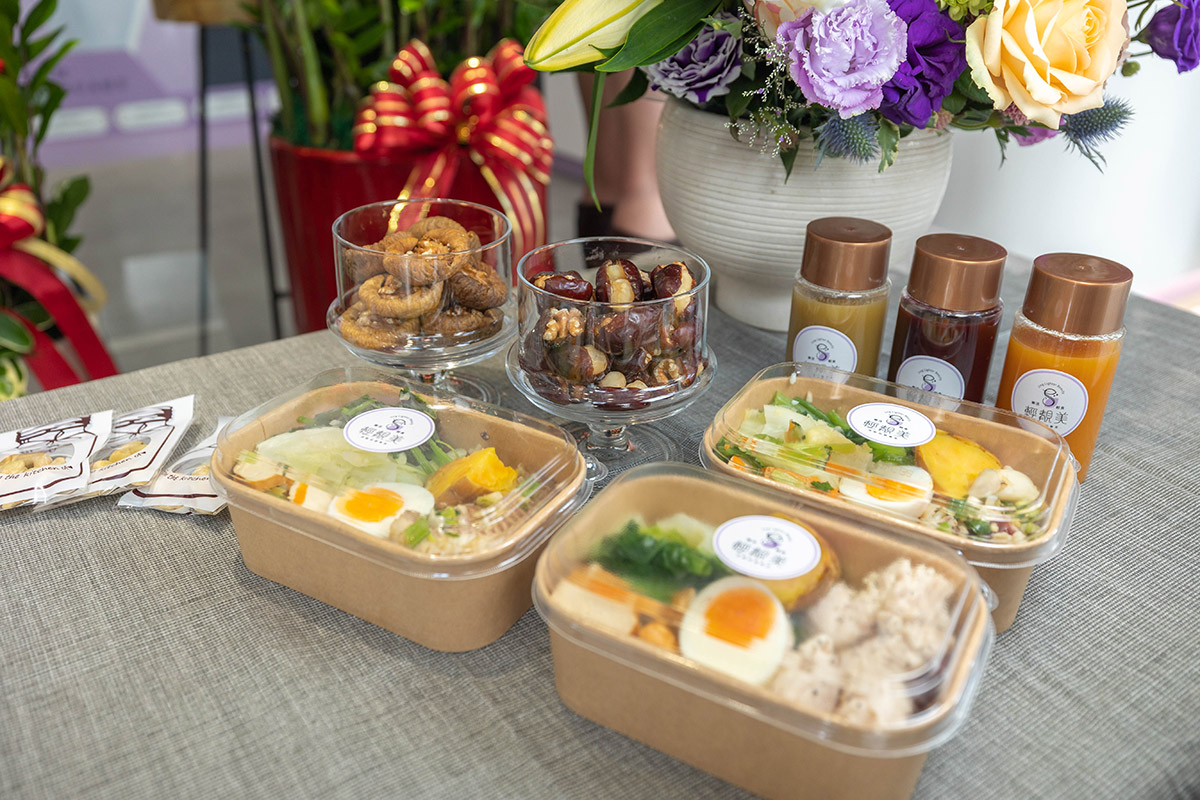 輕靚美健康餐盒 輕靚美健康餐盒