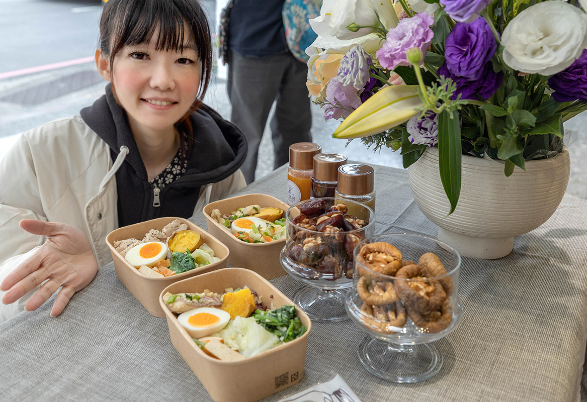 輕靚美健康餐盒 輕靚美健康餐盒