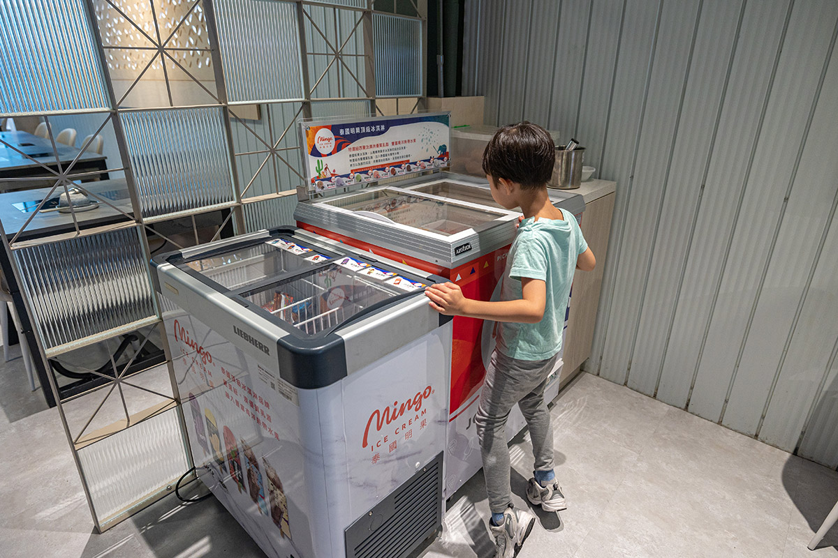 阿米石頭火鍋-台中北屯宵夜推薦-台中北屯吃到飽火鍋