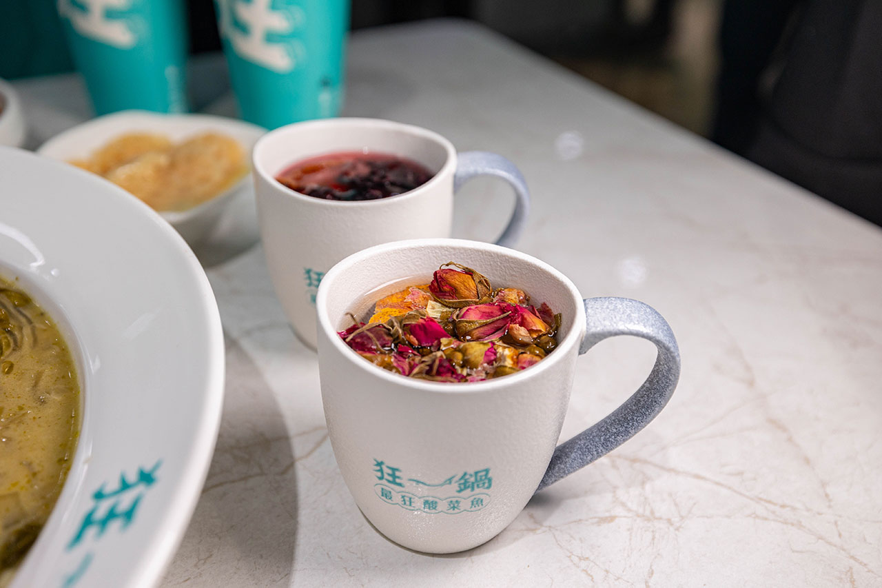 狂一鍋酸菜魚台南中山店｜2025台南美食推薦｜台南中西區火鍋推薦