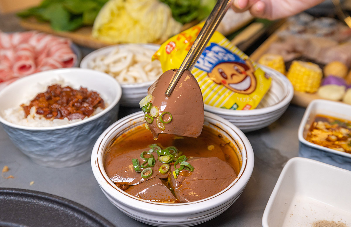 阿米石頭火鍋-台中北屯宵夜推薦-台中北屯吃到飽火鍋