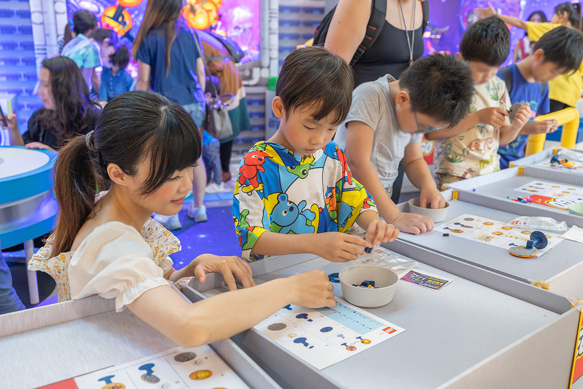 LEGO樂高星際樂園｜高雄夢時代
