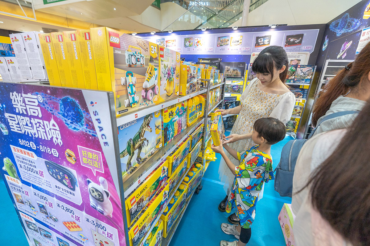 LEGO樂高星際樂園｜高雄夢時代