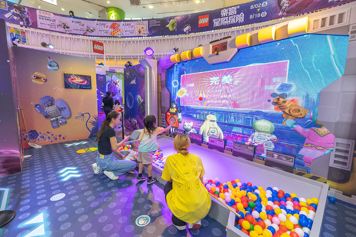 LEGO樂高星際樂園｜高雄夢時代