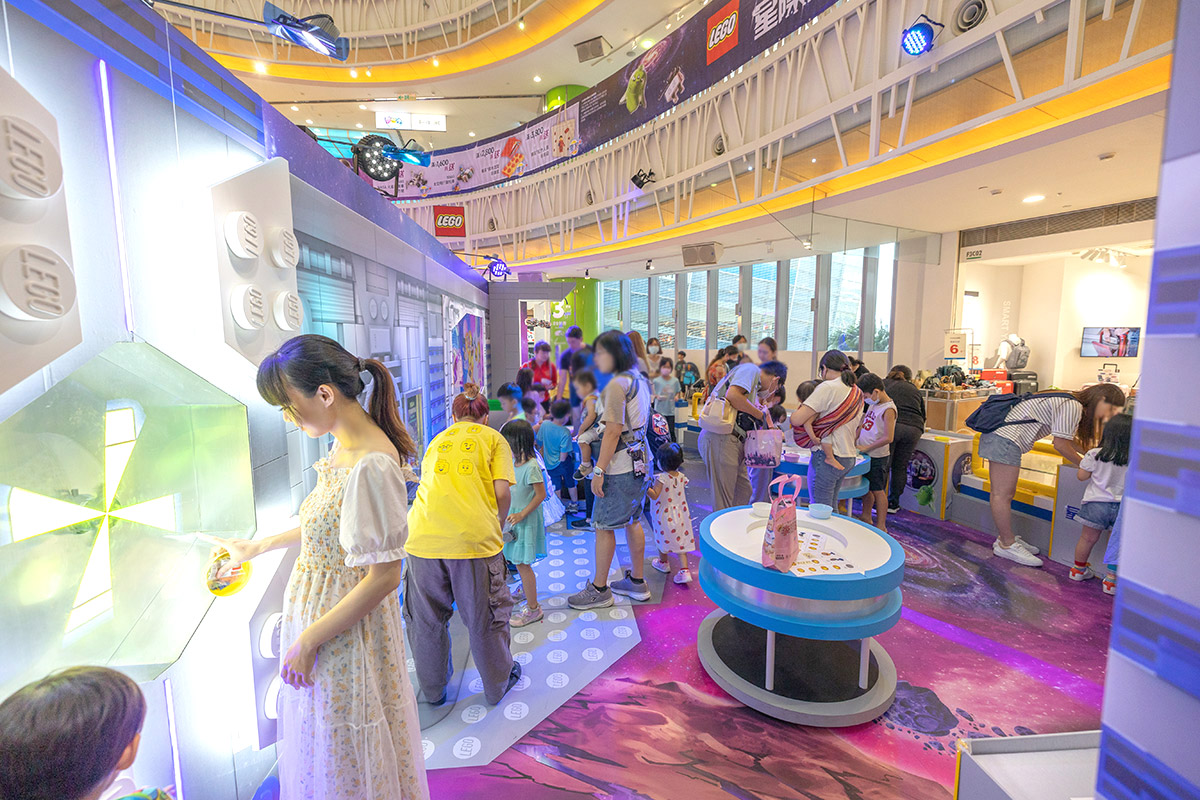 LEGO樂高星際樂園｜高雄夢時代