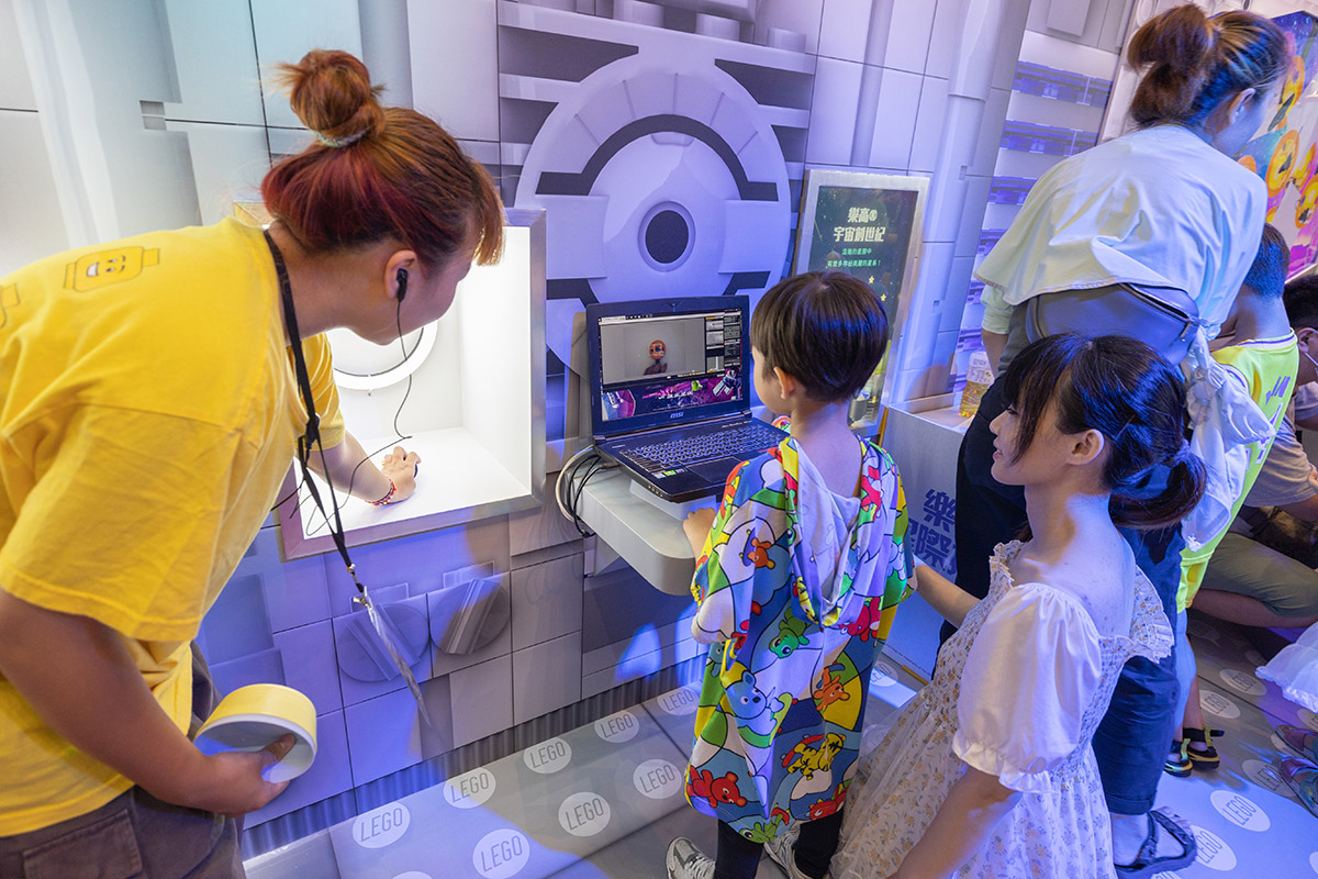 LEGO樂高星際樂園｜高雄夢時代