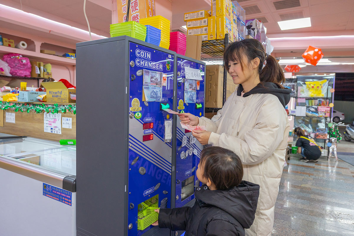 優品娃娃台中西屯店-夾娃娃機新手必玩「強爪模式」