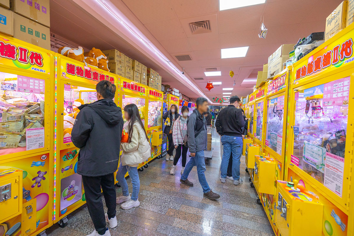 優品娃娃台中西屯店-夾娃娃機新手必玩「強爪模式」