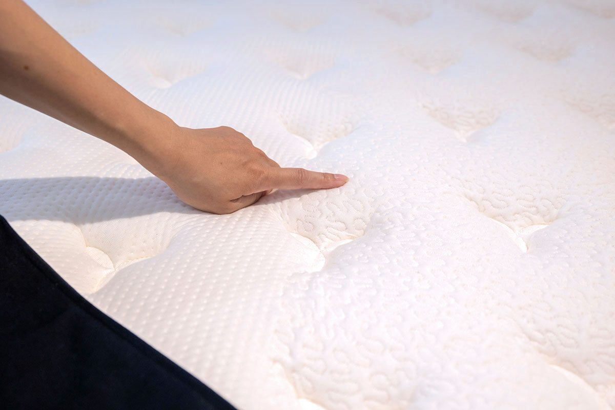 好睡王台中中清旗艦店