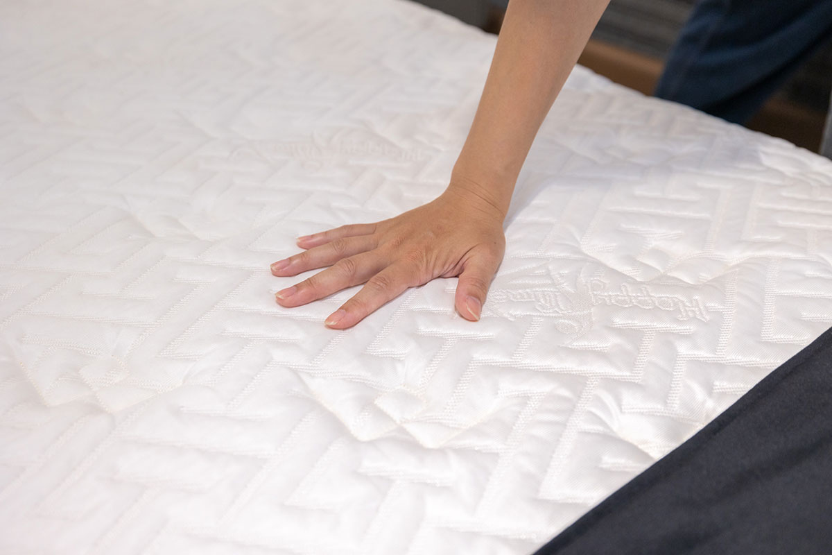 好睡王台中中清旗艦店