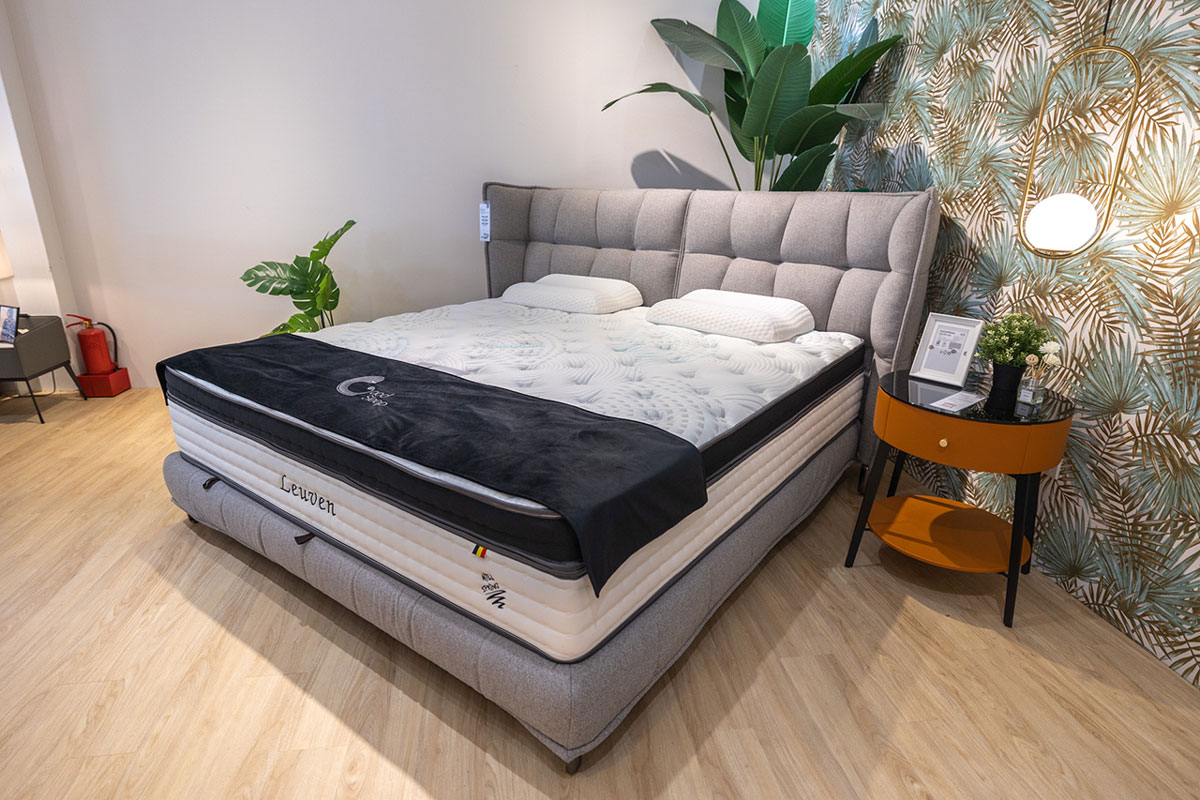 好睡王台中中清旗艦店