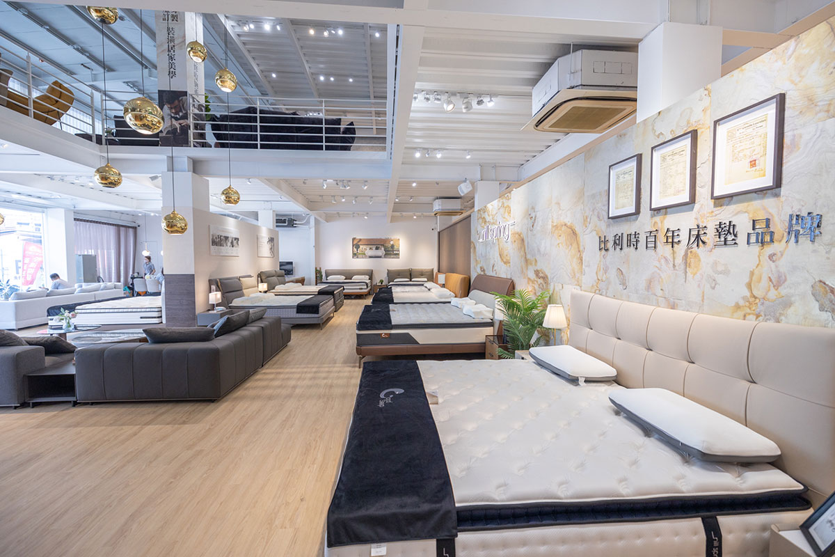 好睡王台中中清旗艦店