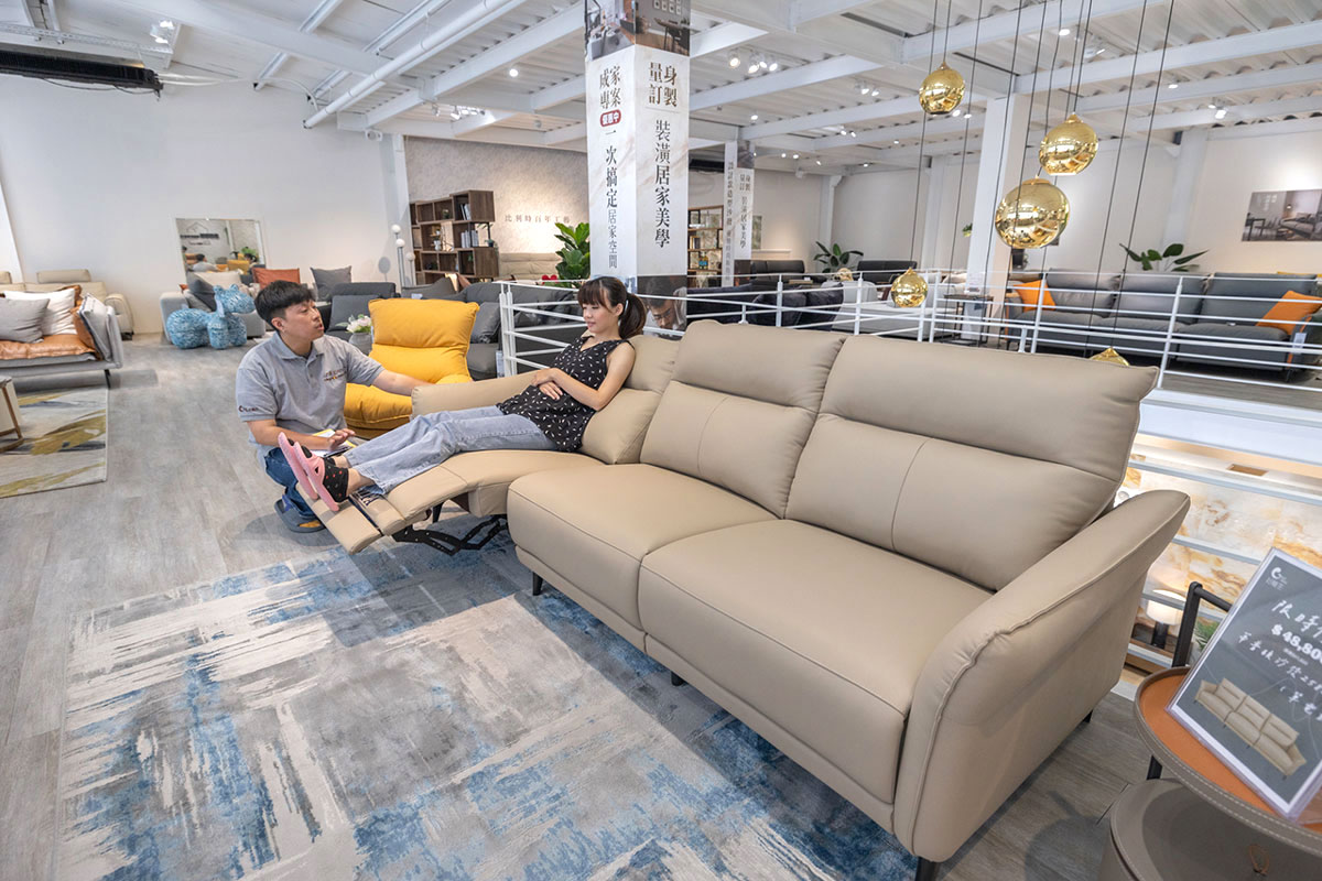 好睡王台中中清旗艦店