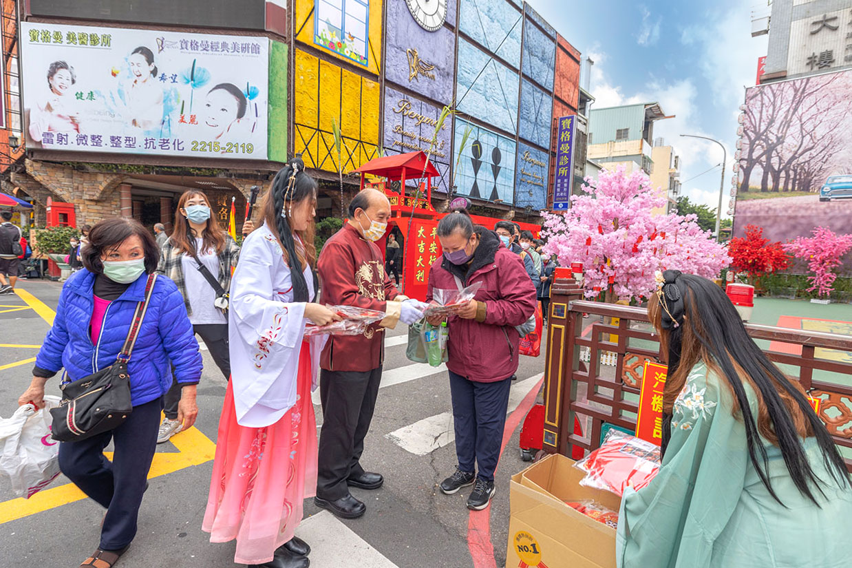 台中南天宮｜汽車過火-求台中南天宮金錢龜