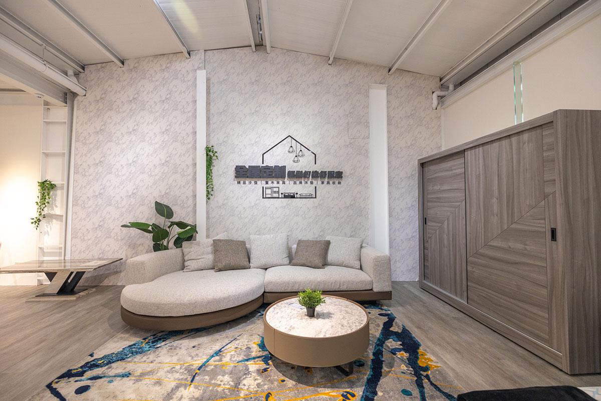 好睡王台中中清旗艦店