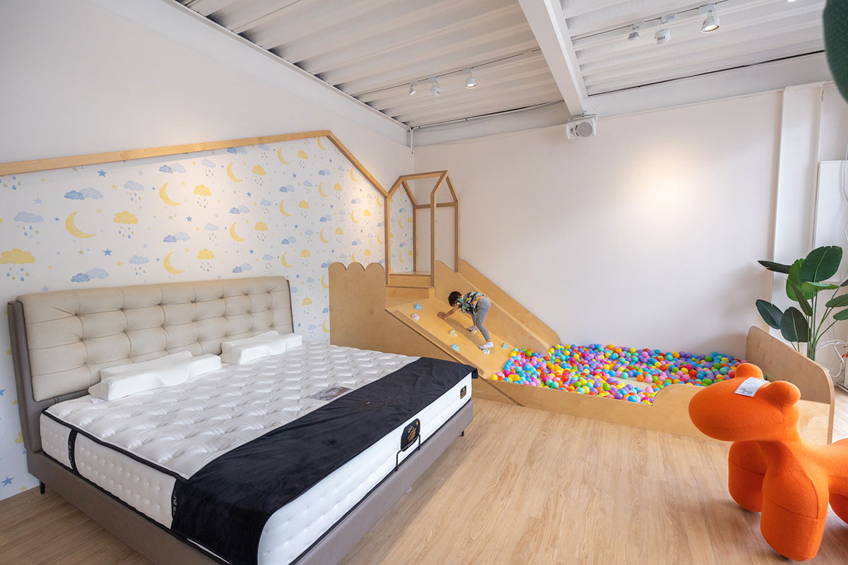 好睡王台中中清旗艦店