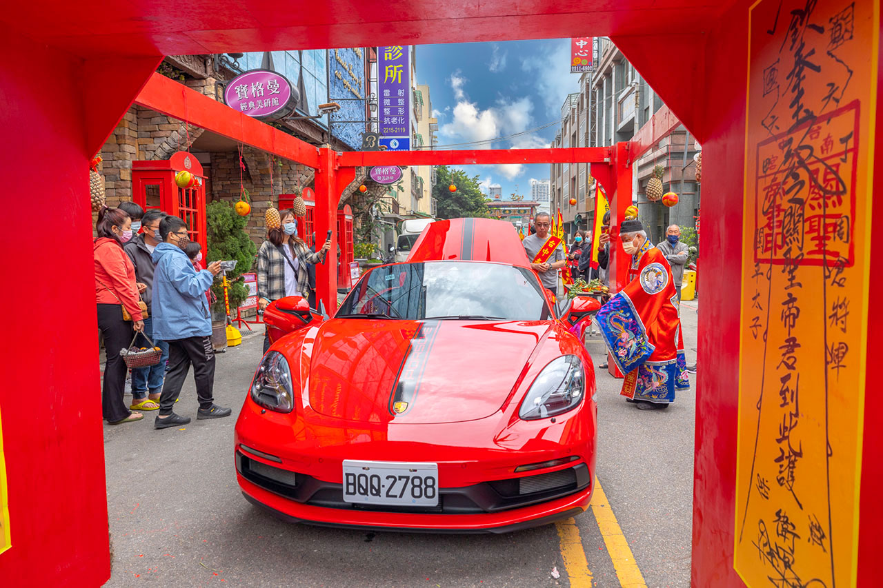 台中南天宮｜汽車過火-求台中南天宮金錢龜