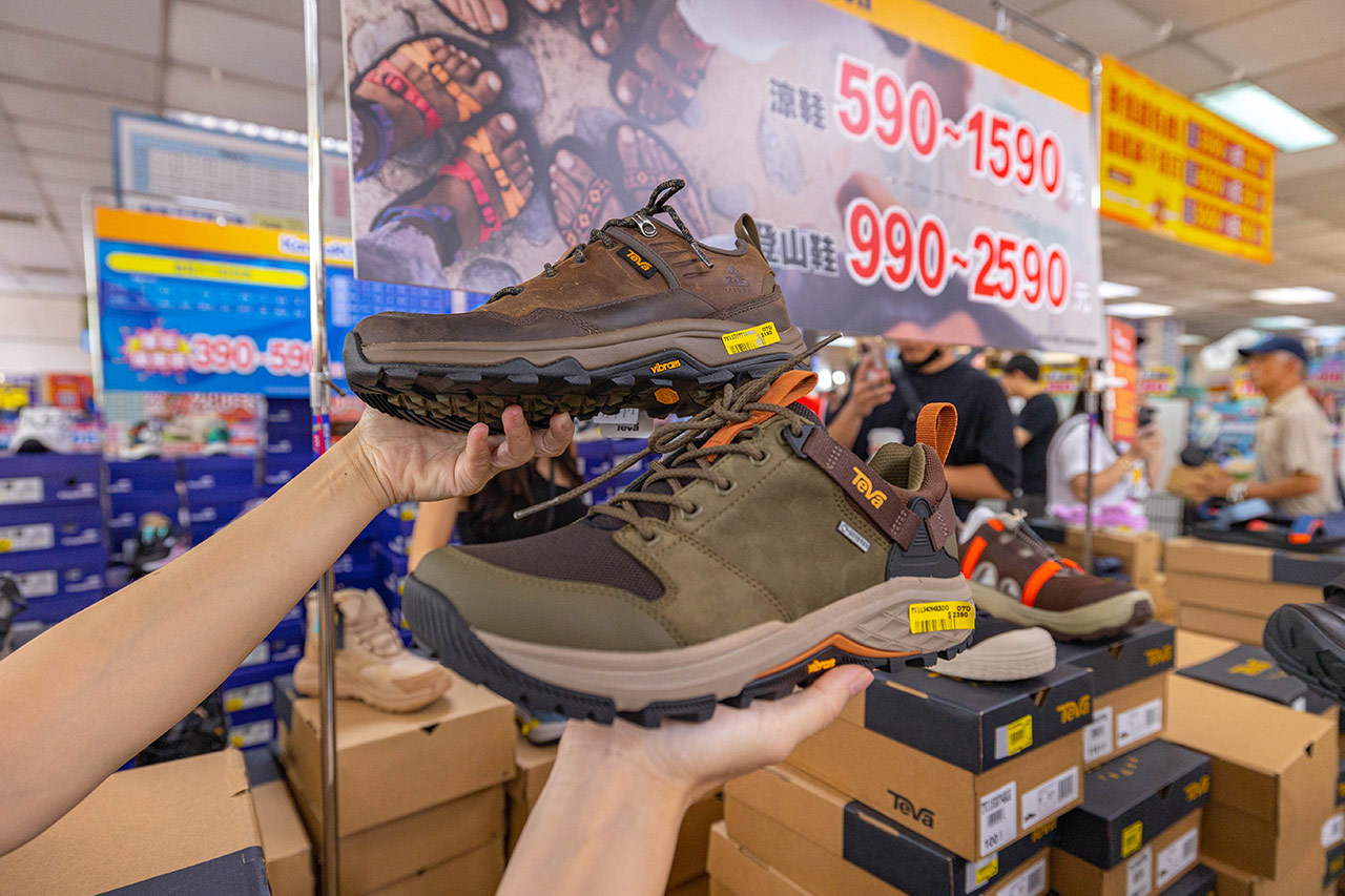 美力運動世界-大台北特賣會｜2025盛夏狂歡季台北鞋子特賣會，買一送一滿千送百，前30名早鳥再享7折，卡通童鞋、運動鞋、工作鞋松山區特賣會大放送