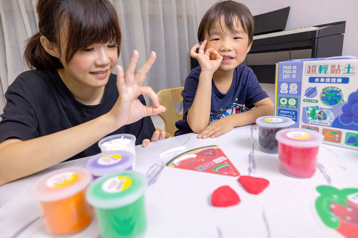 Mamayo媽媽友輕黏土-兒童黏土推薦