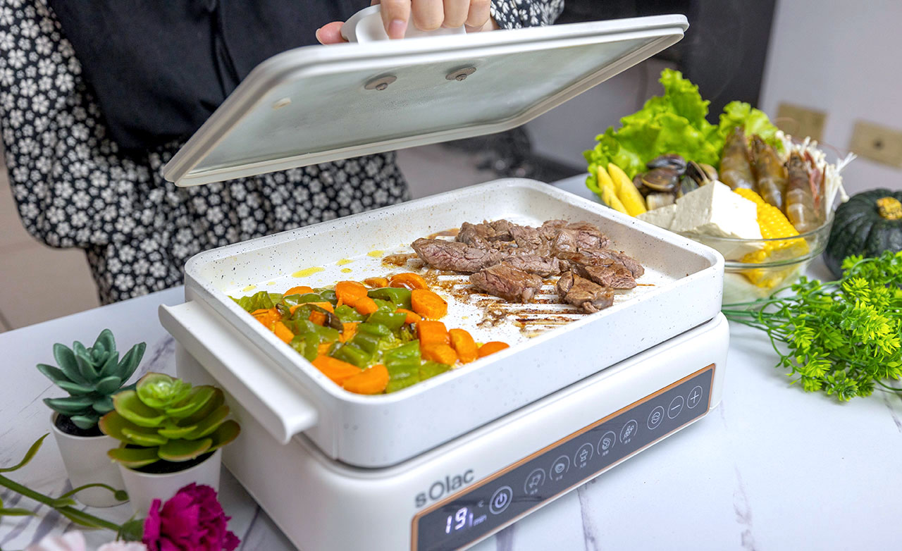 solac多功能陶瓷電烤盤smg-020w