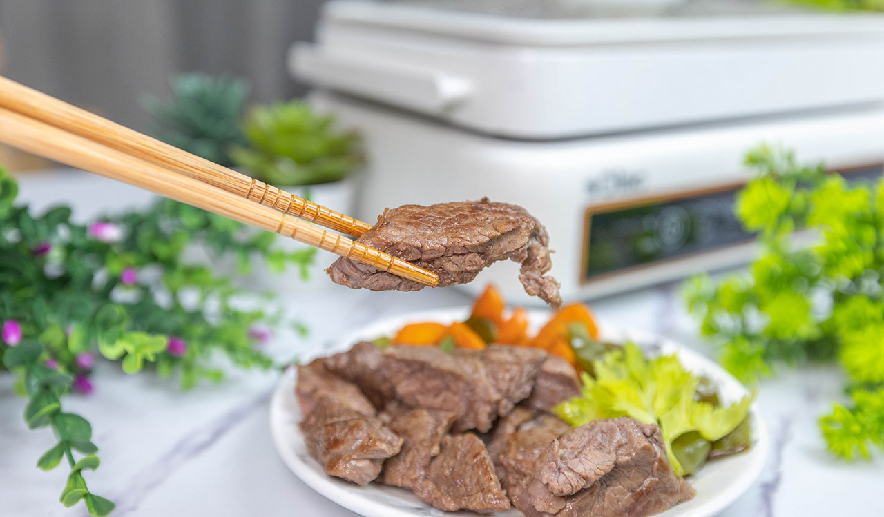 solac多功能陶瓷電烤盤smg-020w